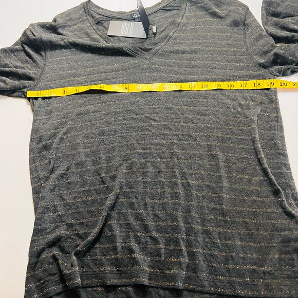 Rails Sami Striped V Neck Long Sleeve Top Size L Large NWT Bronze Charcoal - Picture 8 of 11
